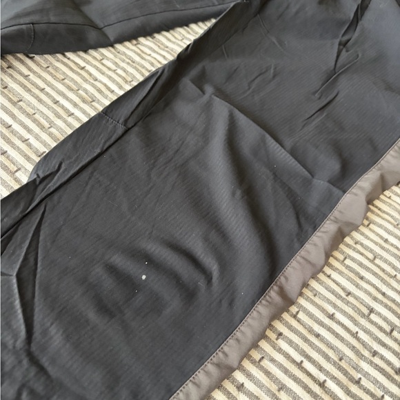 Fabletics Black Joggers with Charcoal Accent - Picture 7 of 8